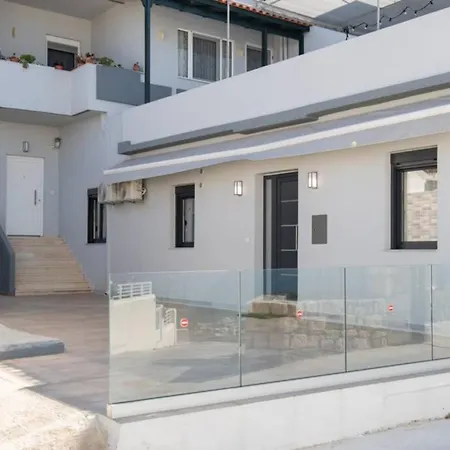σπίτι με θέα πλήρες εξοπλισμένο Διαμέρισμα *