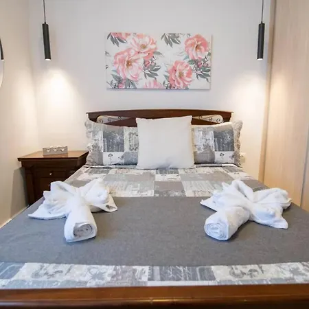 George's 罗希姆诺